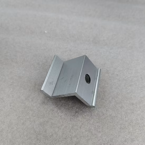 Профиль из оцинкованного листового металла/сталь специальной формы